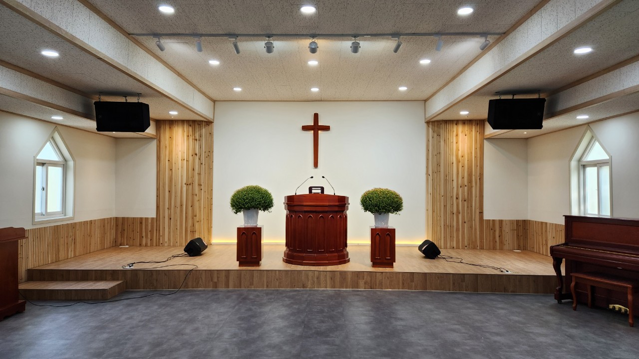 교회 인테리어